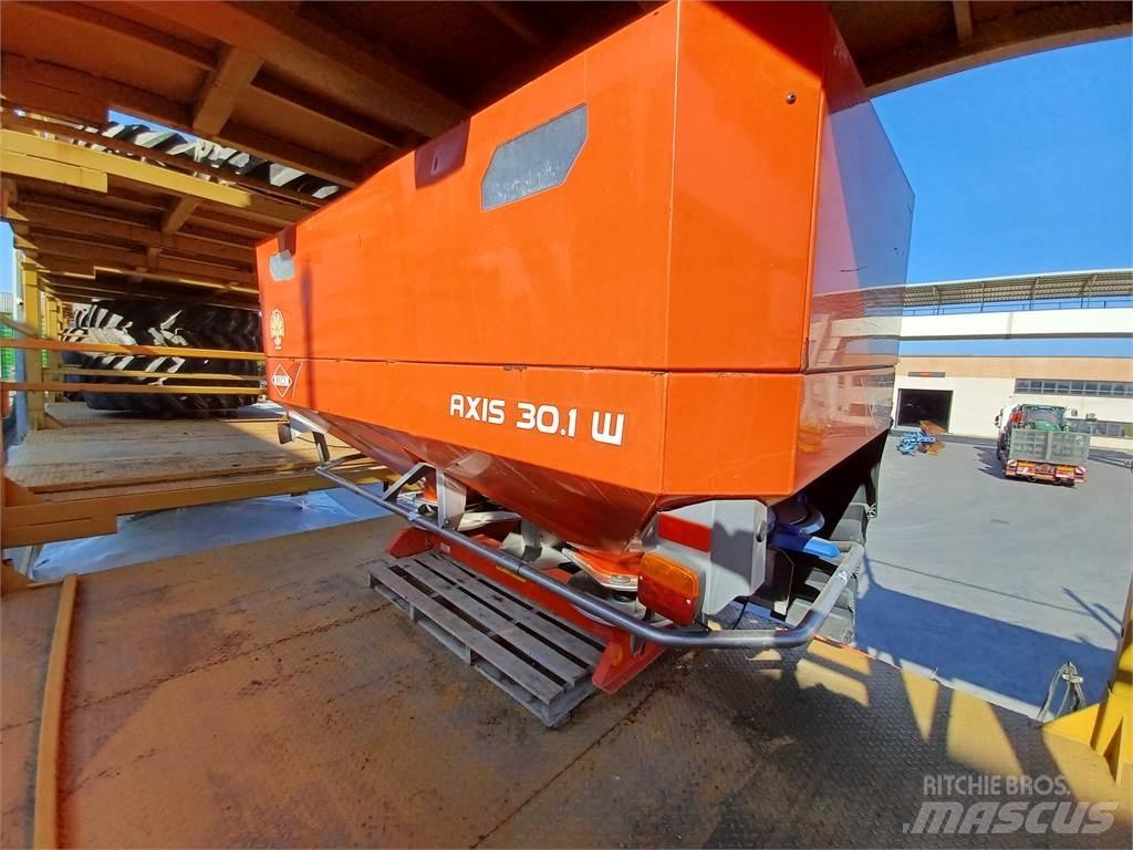 Kuhn AXIS 30.1 W ماكينات زراعية أخرى
