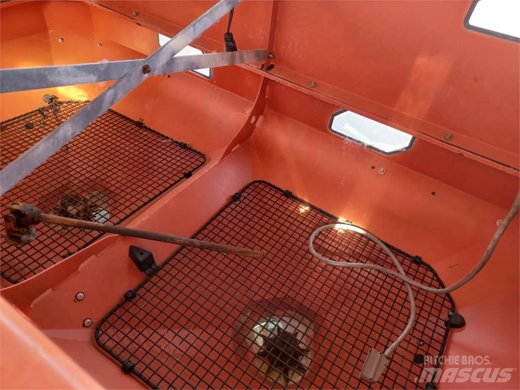 Kuhn AXIS 30.1 W ماكينات زراعية أخرى