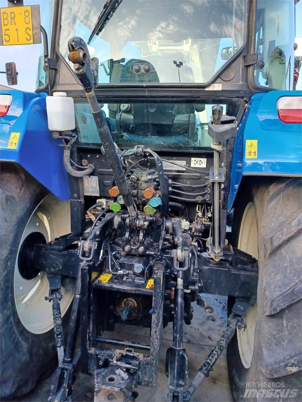 New Holland T5.95 الجرارات