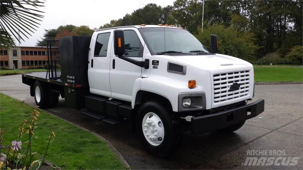 Chevrolet C7500 شاحنات مسطحة/مفصلية الجوانب