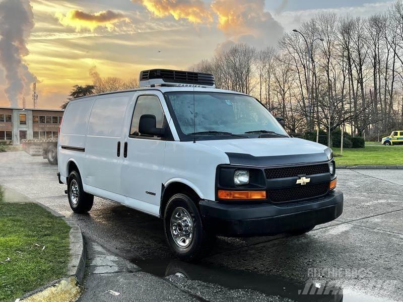 Chevrolet Express شاحنة مقفلة