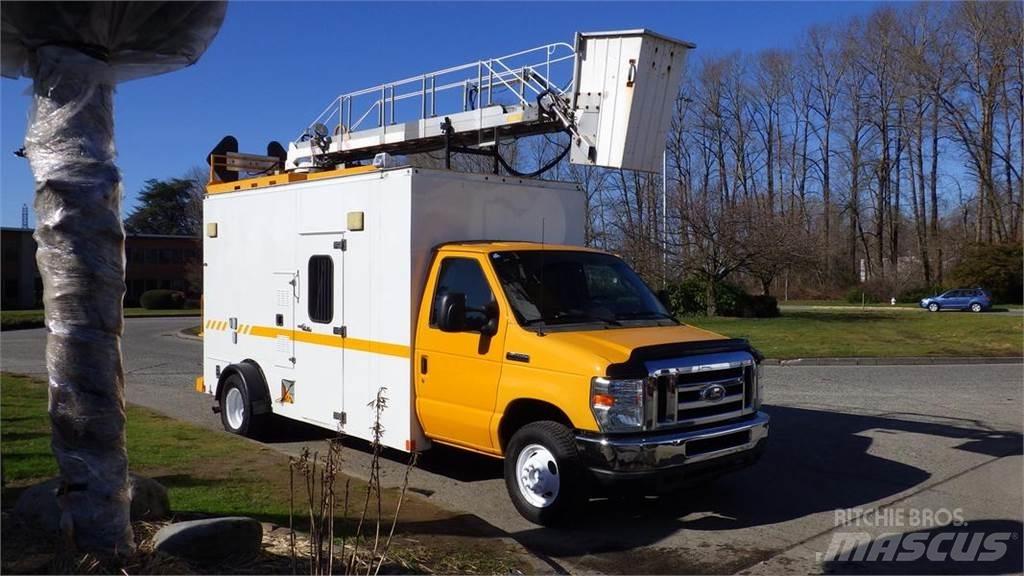 Ford Econoline شاحنات أخرى