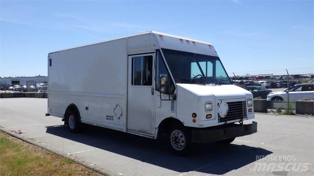 Ford Econoline شاحنة مقفلة