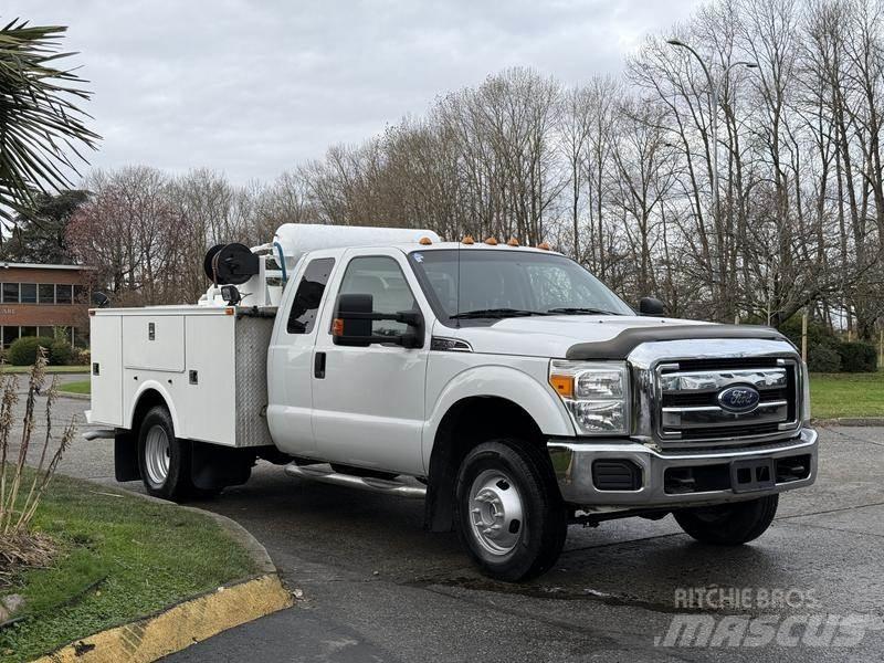 Ford F-350 SD مركبات الأغراض العامة