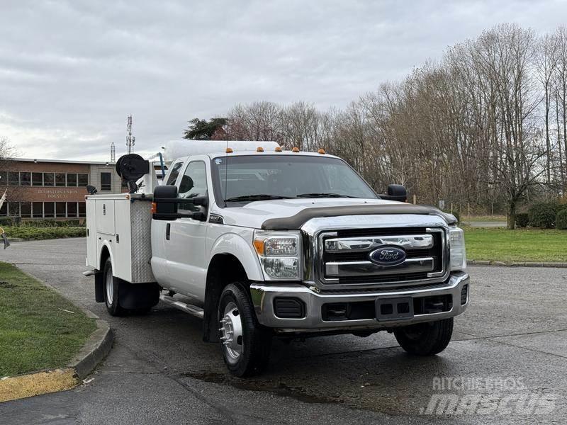 Ford F-350 SD مركبات الأغراض العامة