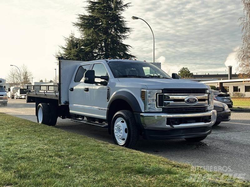 Ford F-450 SD شاحنات مسطحة/مفصلية الجوانب