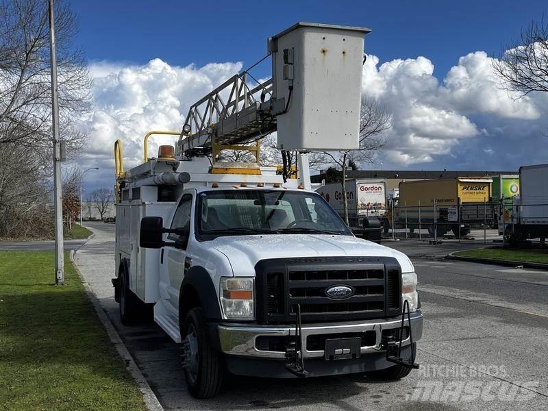 Ford F-550 شاحنات أخرى