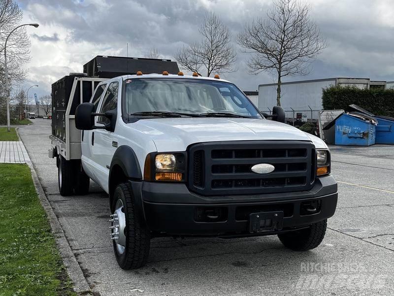 Ford F-550 مركبات الأغراض العامة