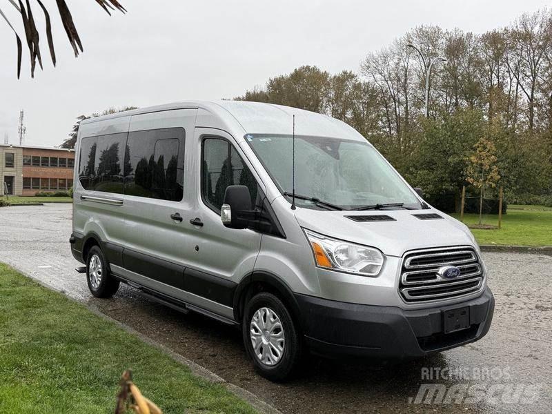 Ford Transit سيارات