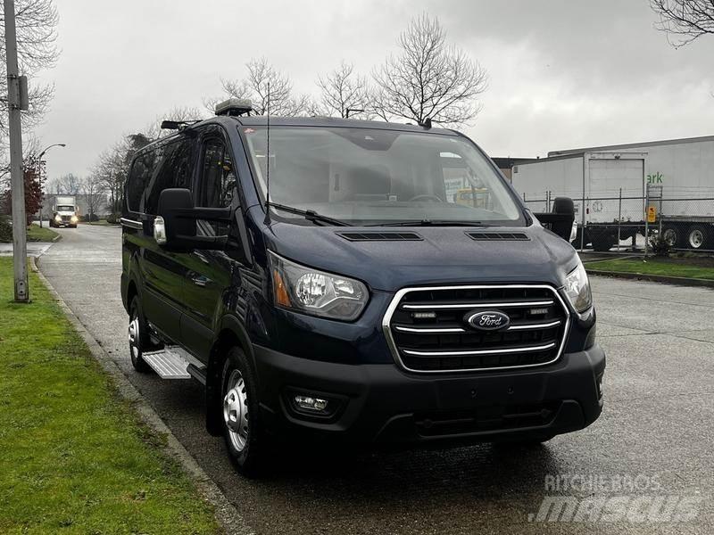 Ford Transit شاحنة مقفلة