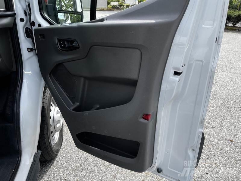 Ford Transit سيارات