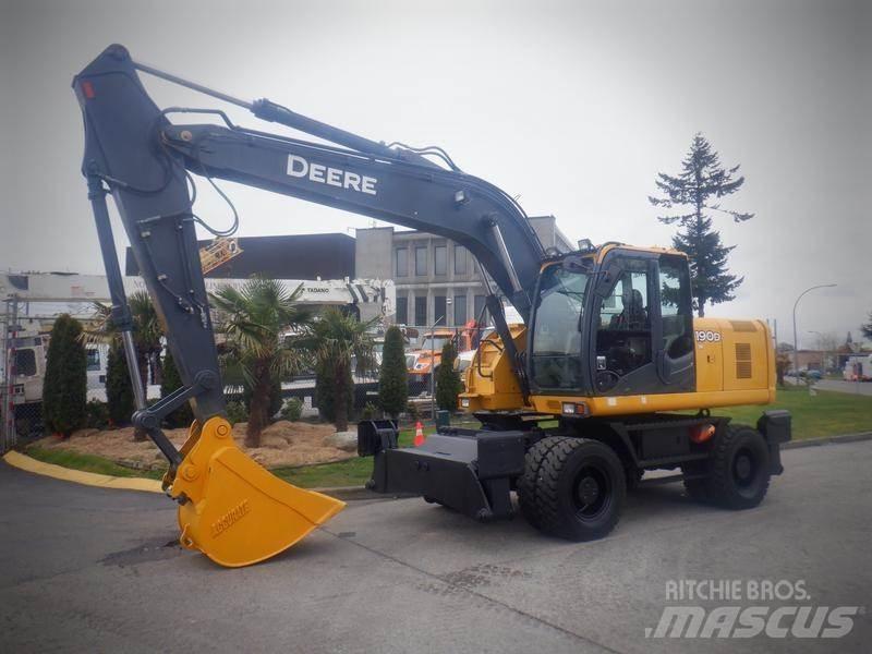 John Deere 190D W حفارات زحافة
