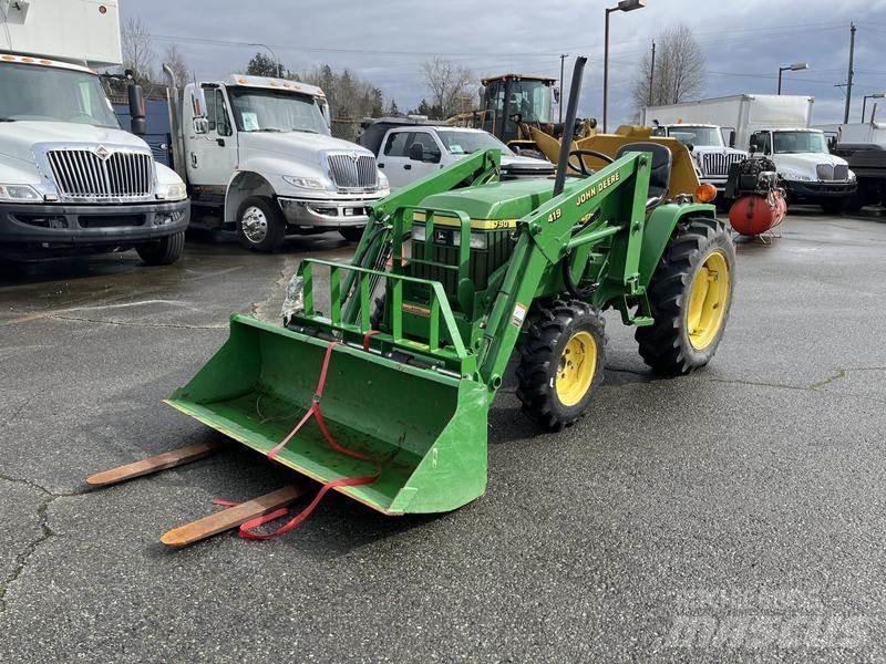 John Deere 790 الجرارات
