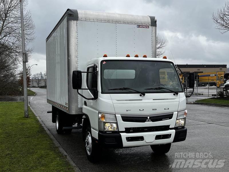 Mitsubishi Fuso شاحنة مقفلة