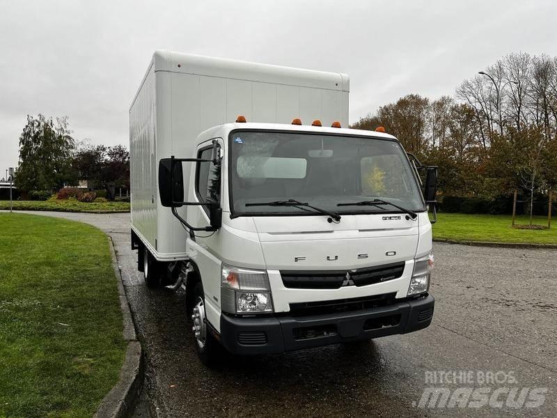 Mitsubishi Fuso FE شاحنة مقفلة
