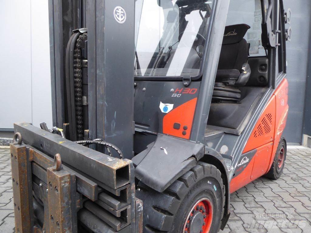 Linde H30D-02 شاحنات الديزل
