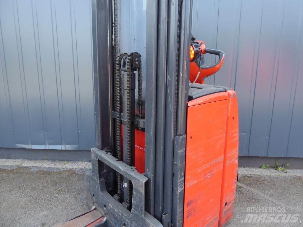 Linde L16 معدات التكديس الجوالة