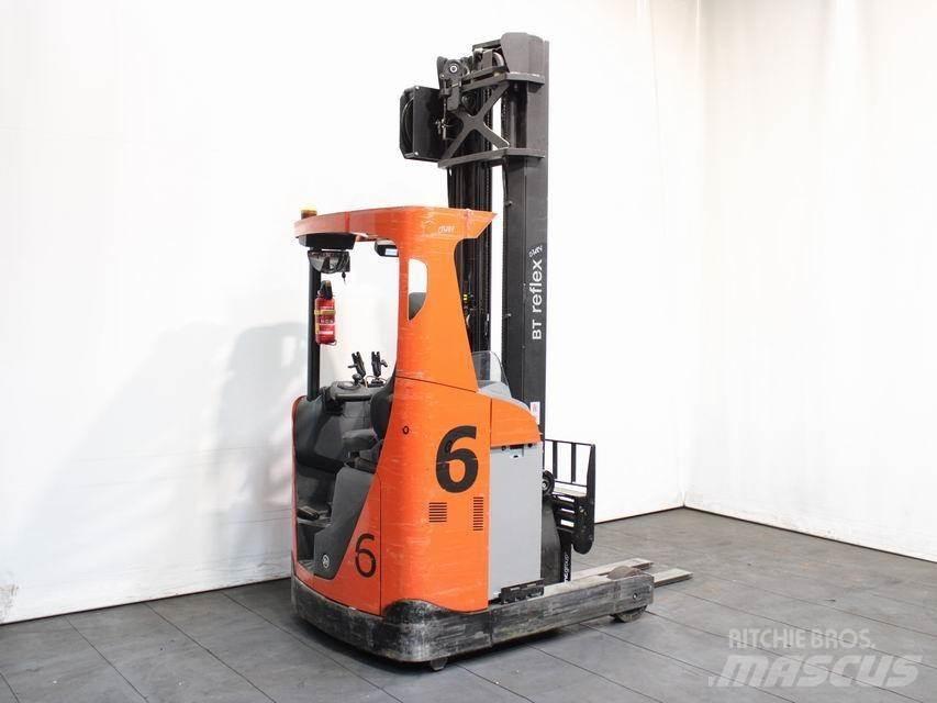 BT RRE 160 شاحنة مناولة