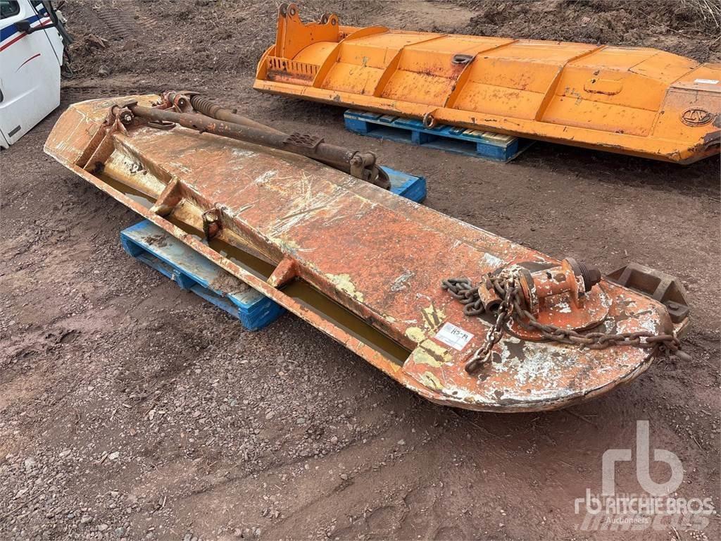  11 ft Snow Wing ماكينات الطرق والجليد الأخرى