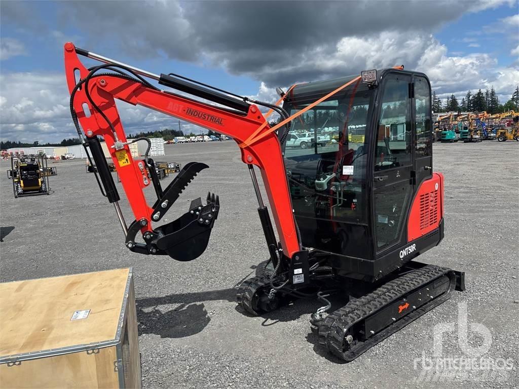 AGT QNT50R حفارات صغيرة أقل من 7 طن (حفارات صغيرة)