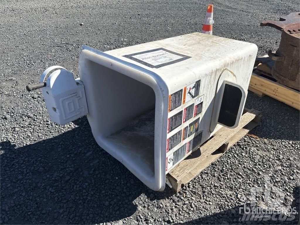 Altec Bucket مكونات أخرى