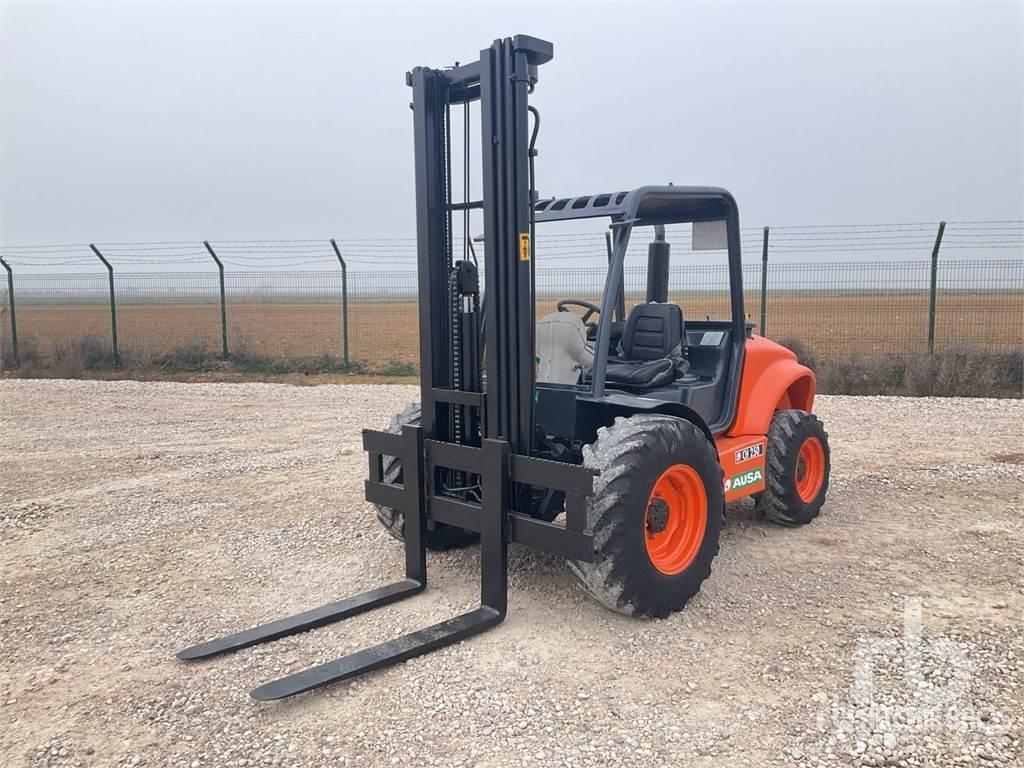 Ausa CH250X4 شاحنات الطرق الوعرة