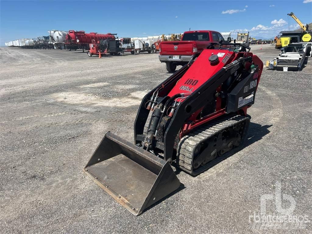  BARETTO 825TKL لوادر انزلاقية التوجيه