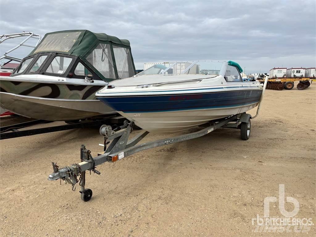  BAYLINER CAPRI زوارق العمل / مراكب شحن
