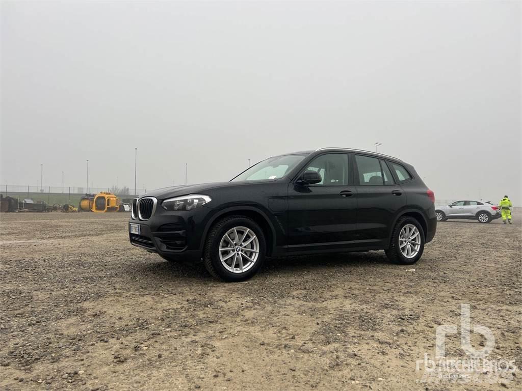 BMW X3 شاحنات خفيفة/مفصلية الجوانب