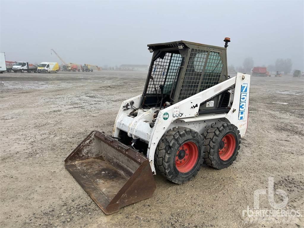 Bobcat 753 لوادر انزلاقية التوجيه