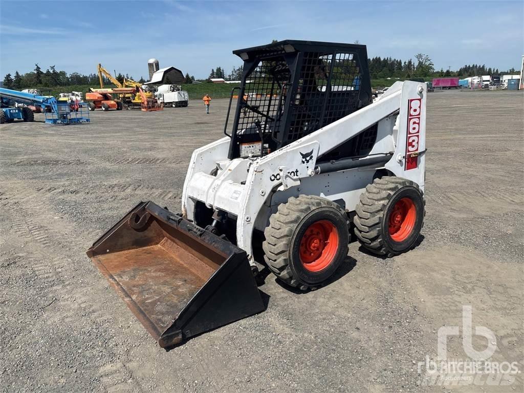 Bobcat 863 لوادر انزلاقية التوجيه