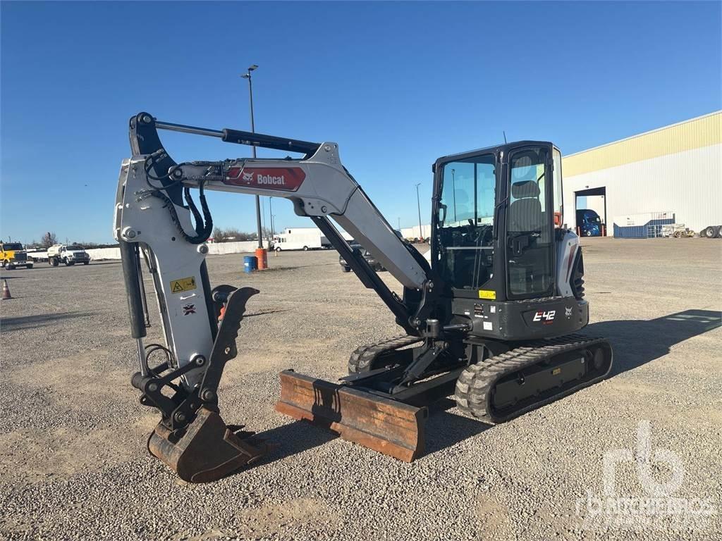 Bobcat E42 حفارات صغيرة أقل من 7 طن (حفارات صغيرة)