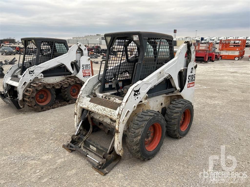 Bobcat S185 لوادر انزلاقية التوجيه