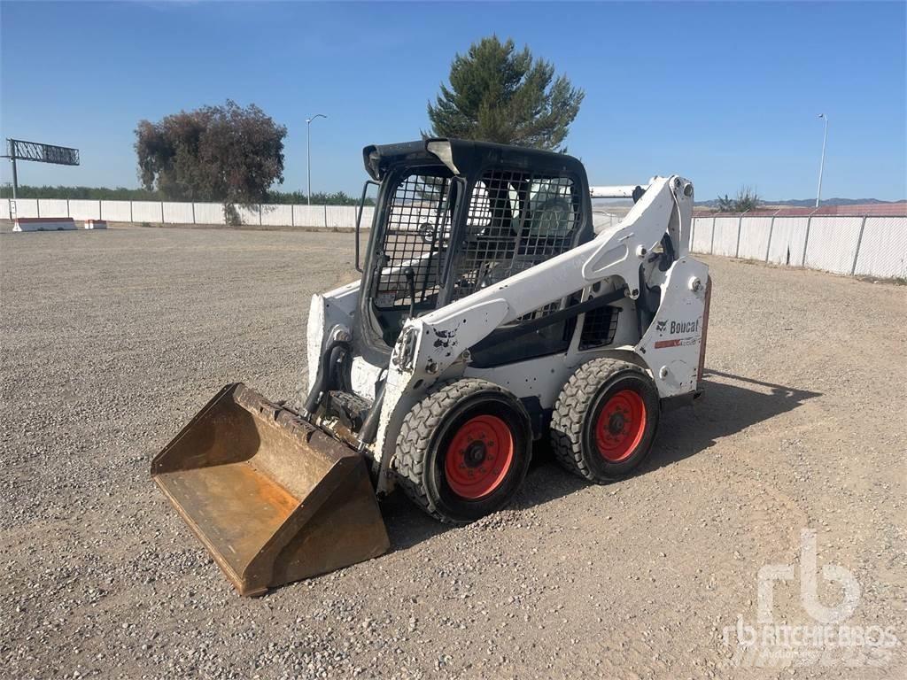Bobcat S570 لوادر انزلاقية التوجيه