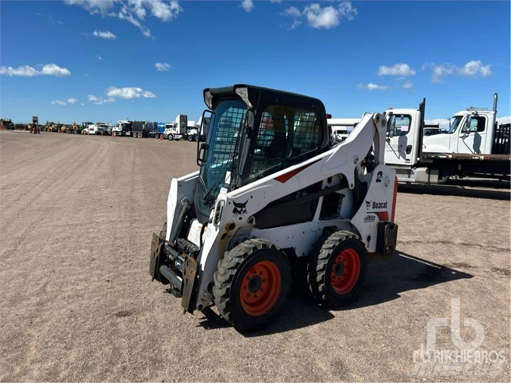 Bobcat S595 لوادر انزلاقية التوجيه