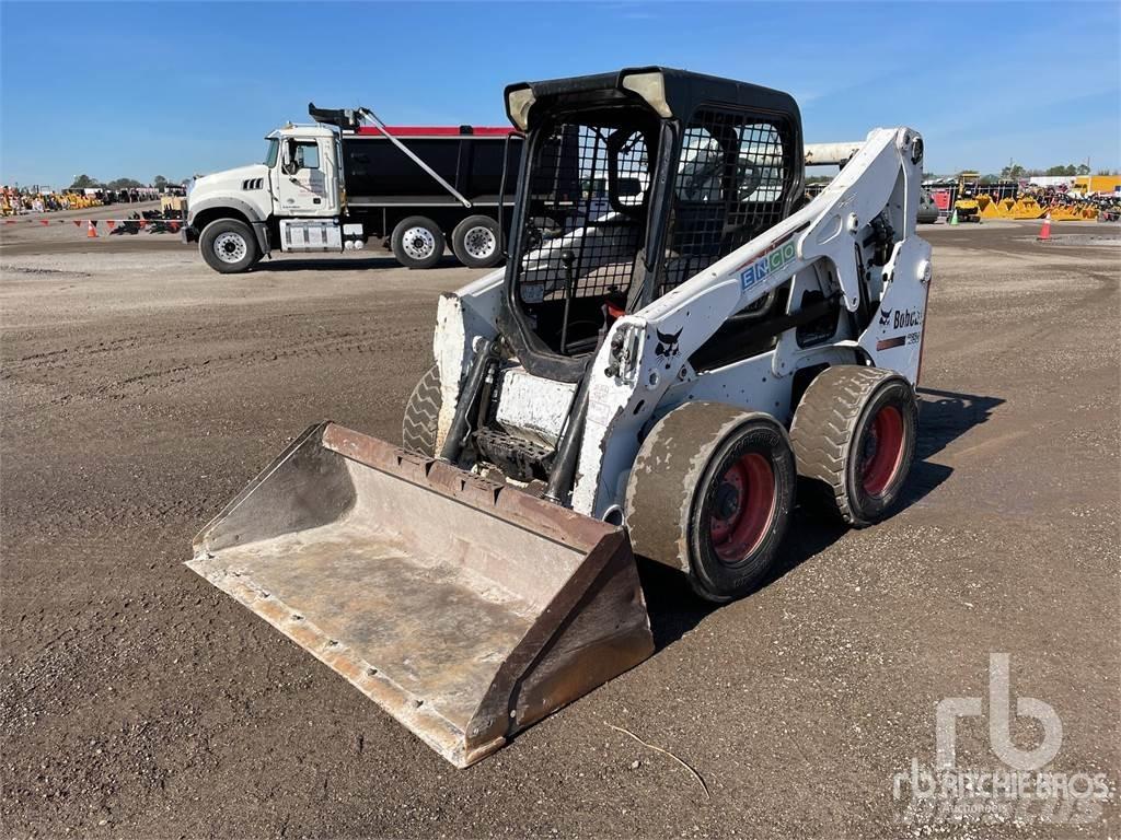 Bobcat S650 لوادر انزلاقية التوجيه