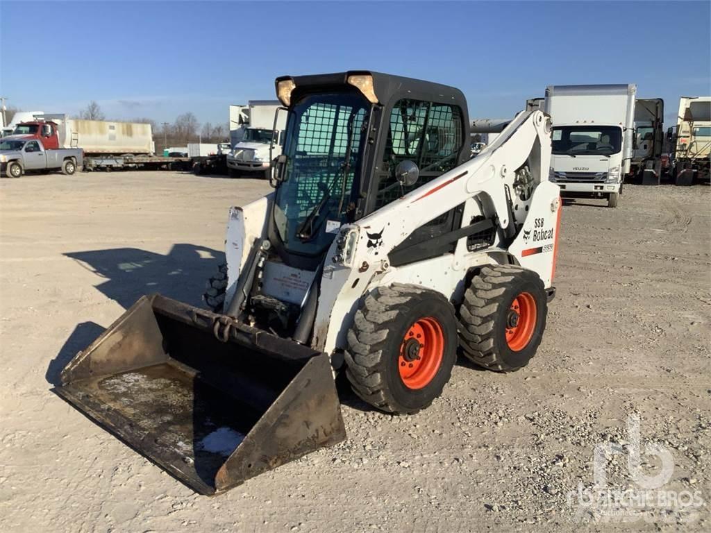 Bobcat S650 لوادر انزلاقية التوجيه