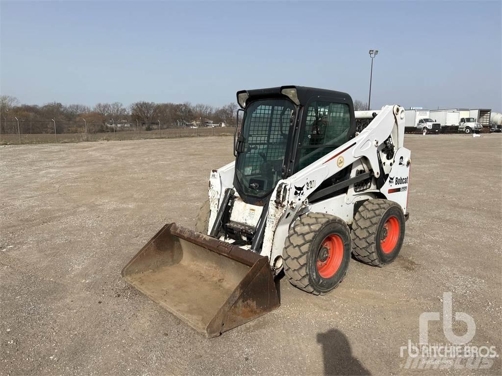 Bobcat S650 لوادر انزلاقية التوجيه