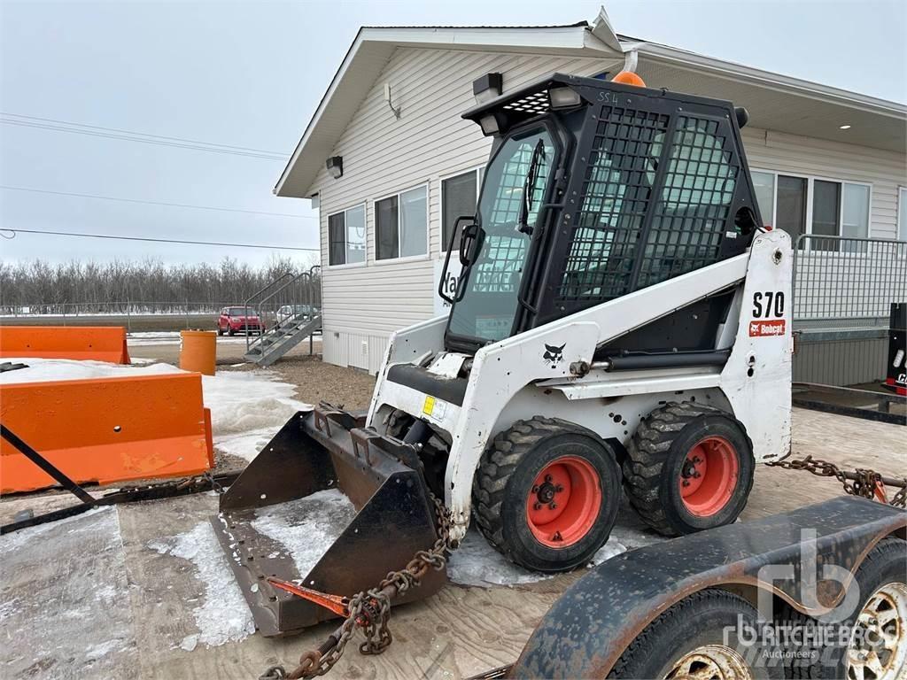 Bobcat S70 لوادر انزلاقية التوجيه