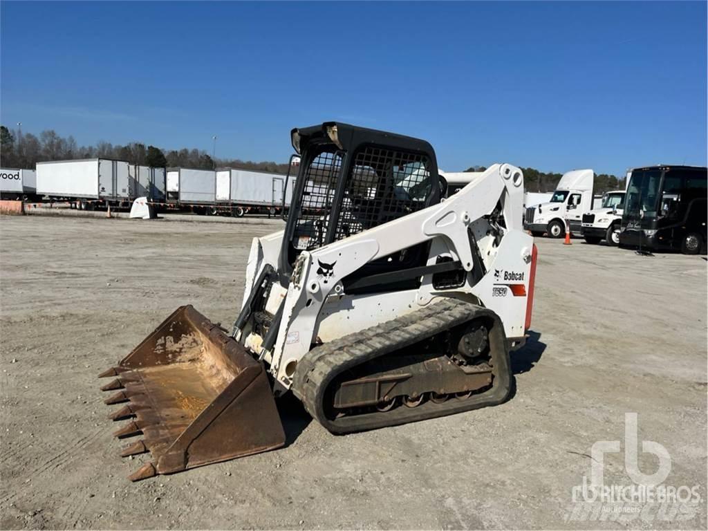 Bobcat T650 لوادر انزلاقية التوجيه