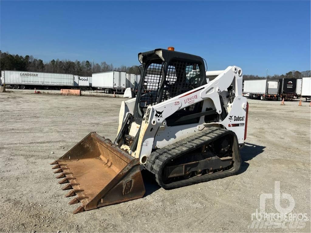 Bobcat T650 لوادر انزلاقية التوجيه