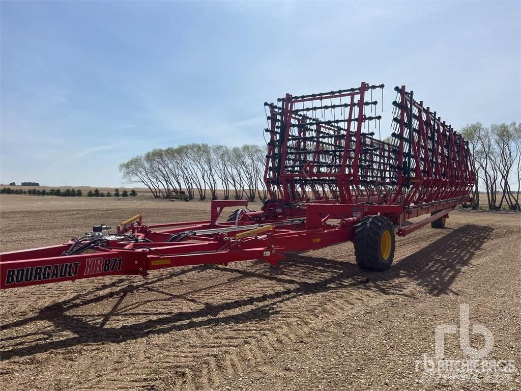 Bourgault XR871 كاسحات