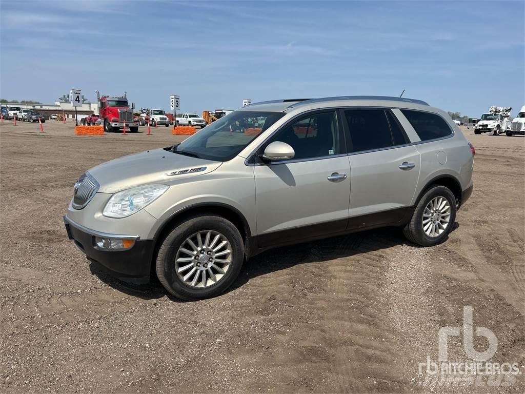 Buick ENCLAVE شاحنة مقفلة