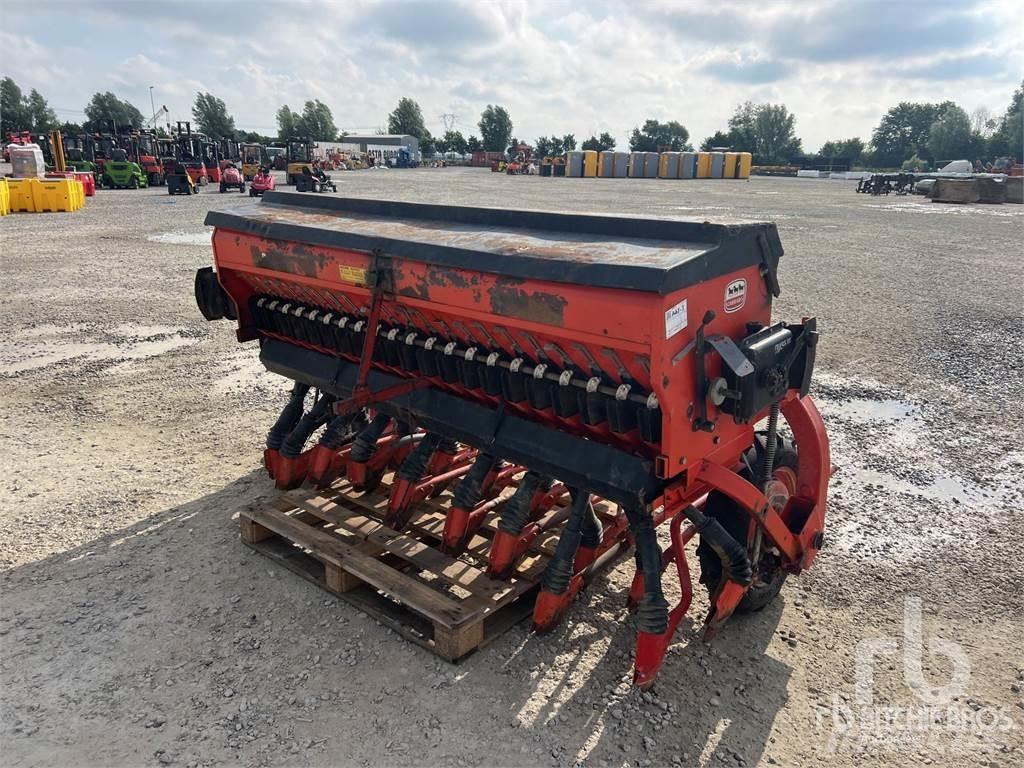 Carraro 2500 معدات بذر