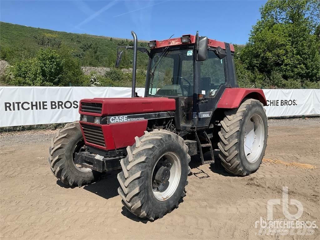 Case IH 956XL الجرارات