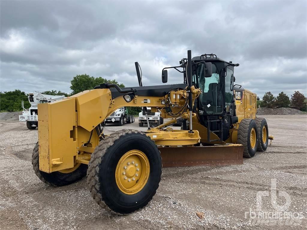 CAT 140M3 معدات تمهيد الطرق
