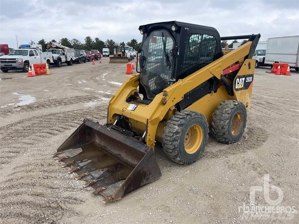 CAT 262D لوادر انزلاقية التوجيه