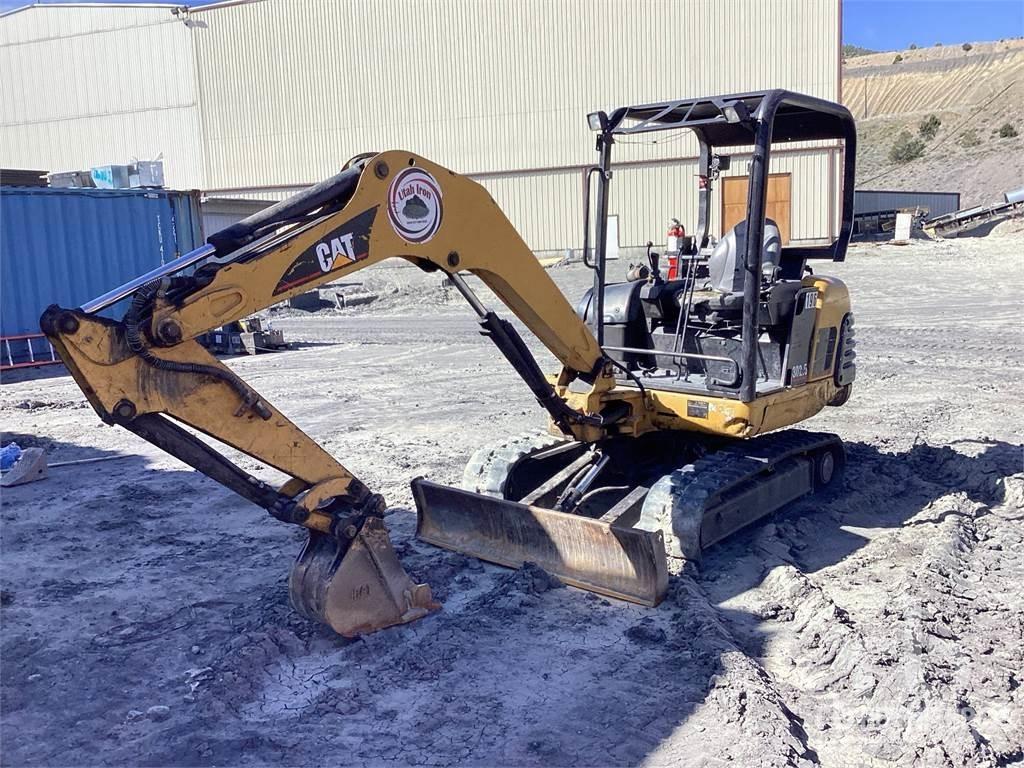 CAT 302.5 حفارات صغيرة أقل من 7 طن (حفارات صغيرة)