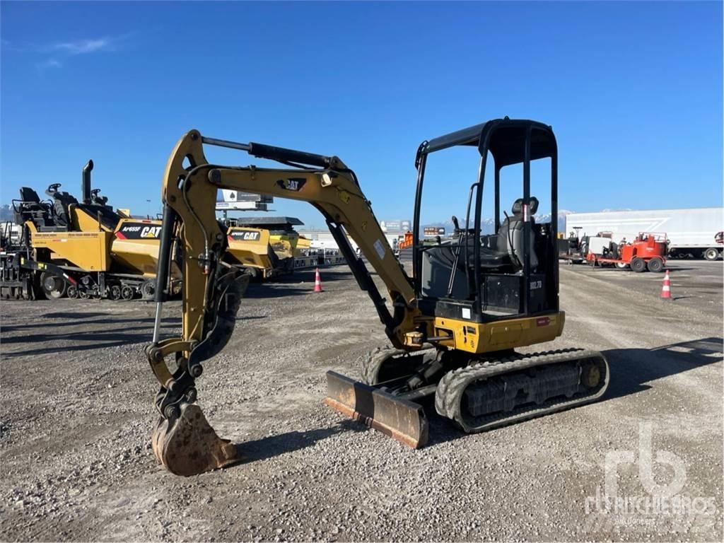 CAT 302.7DC1TH حفارات صغيرة أقل من 7 طن (حفارات صغيرة)