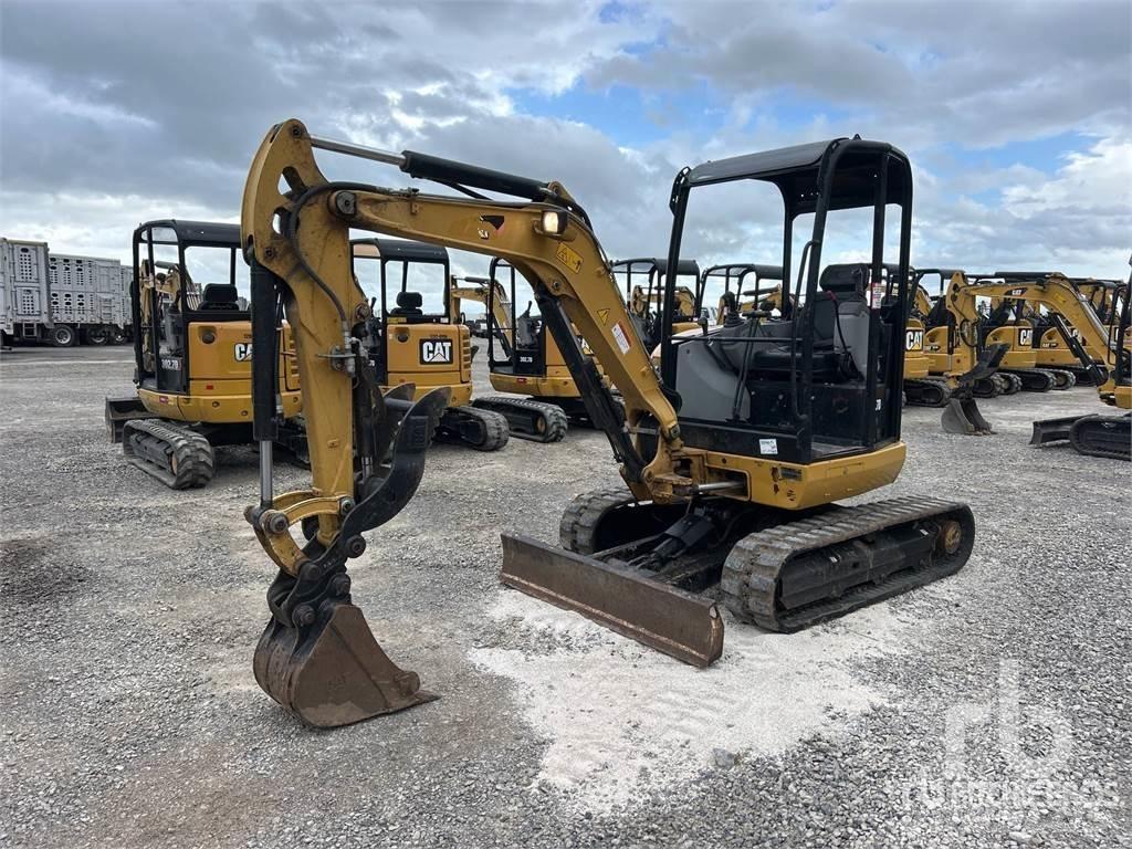 CAT 302.7DC1TH حفارات صغيرة أقل من 7 طن (حفارات صغيرة)